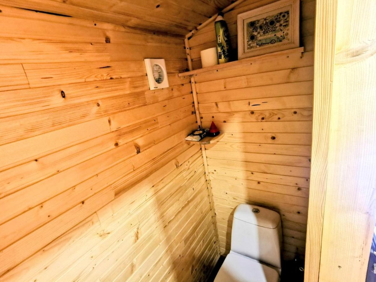 La Roulotte Du Cagire - 4 Pers - Pyrenees Villeneuve-de-Rivière Exterior foto
