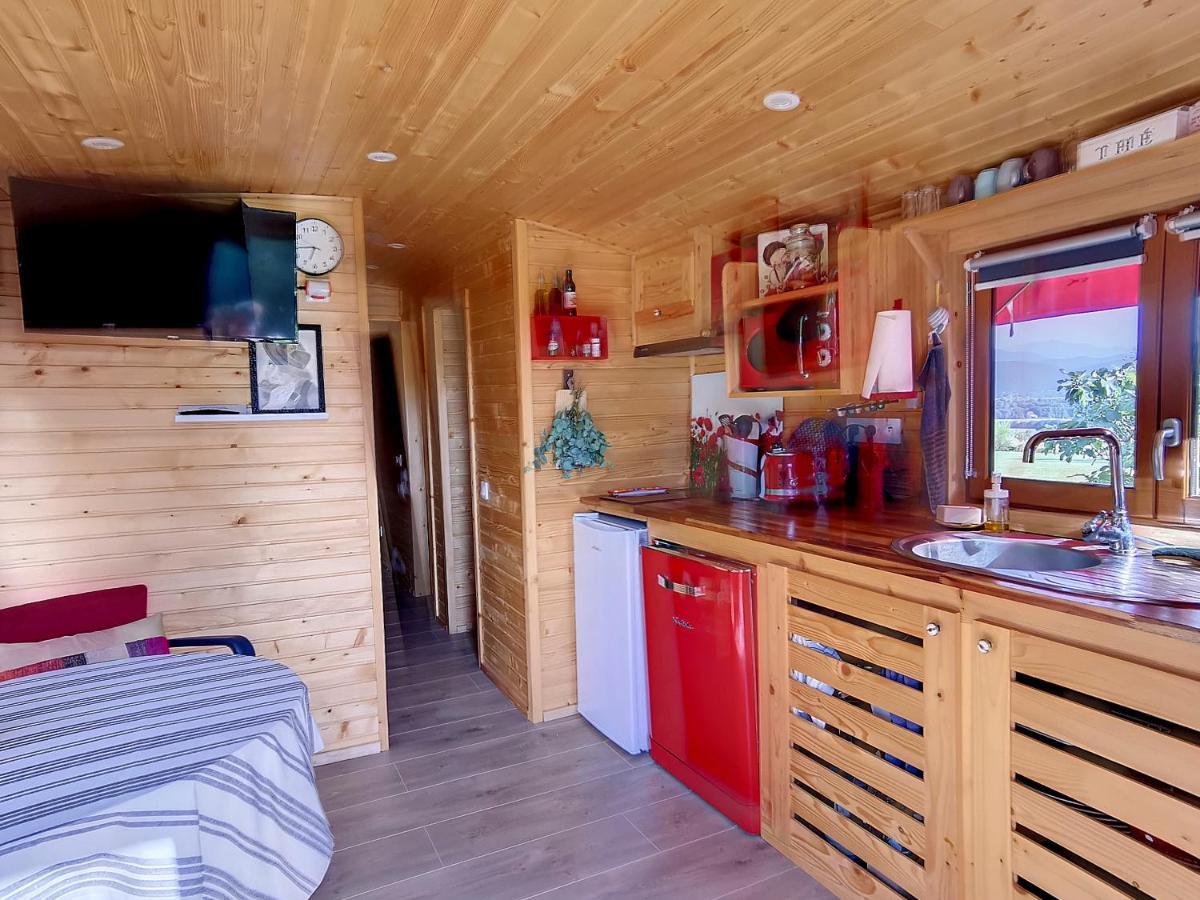 La Roulotte Du Cagire - 4 Pers - Pyrenees Villeneuve-de-Rivière Exterior foto